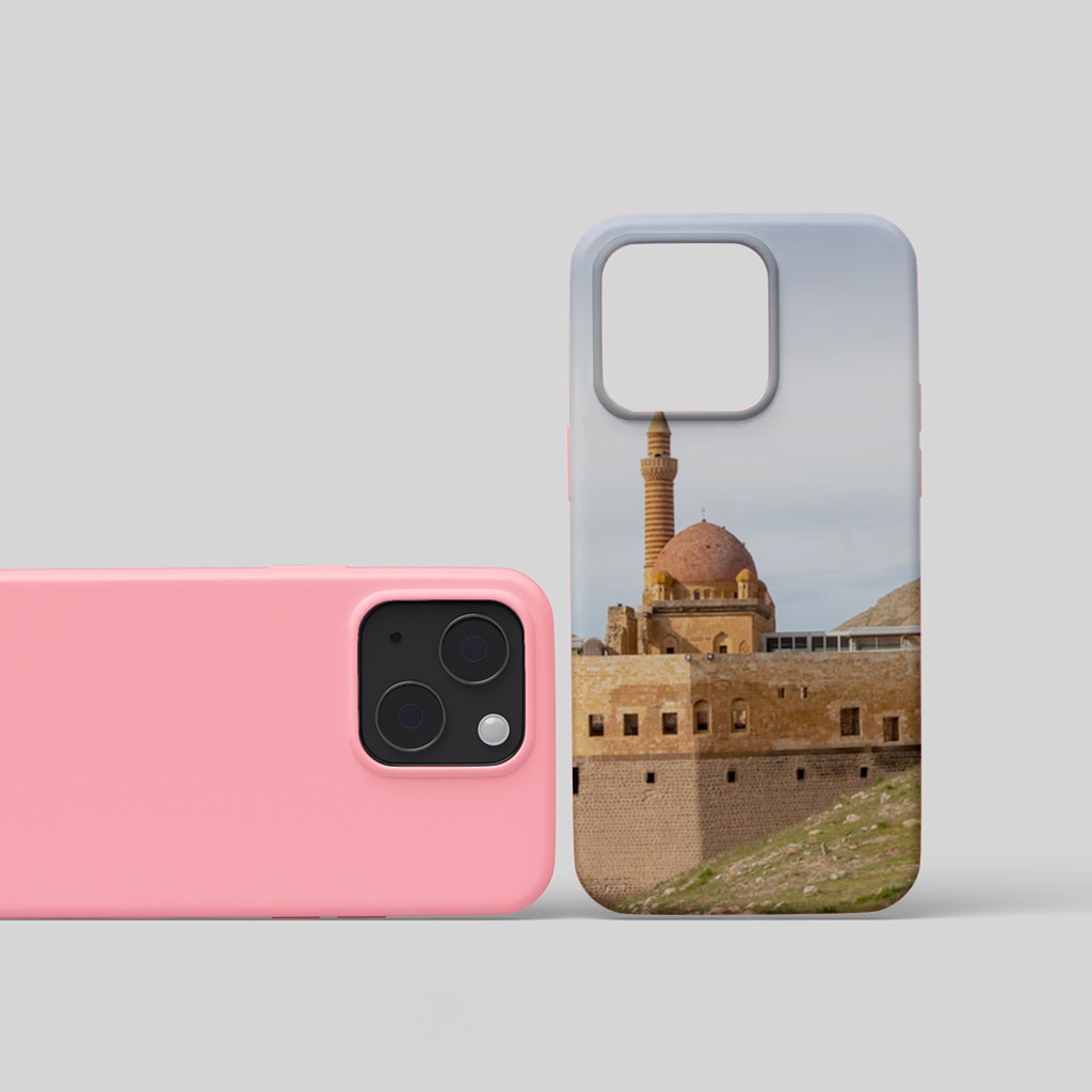 Ishak Pasha Palace  Ottoman Heritage of Eastern Anatolia iphone 15 and plus Görünüm 1