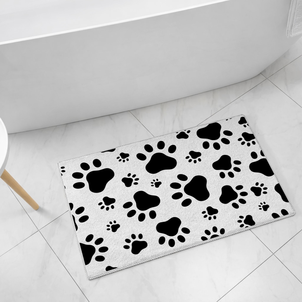Black and White Paw Pattern Design Bath Mat Görünüm 1
