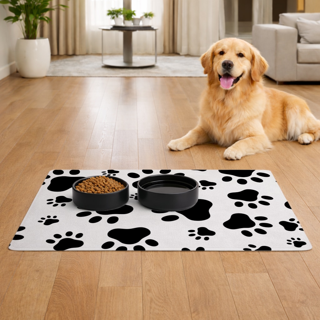 Black and White Paw Pattern Design Pet Feeding Mat Görünüm 1