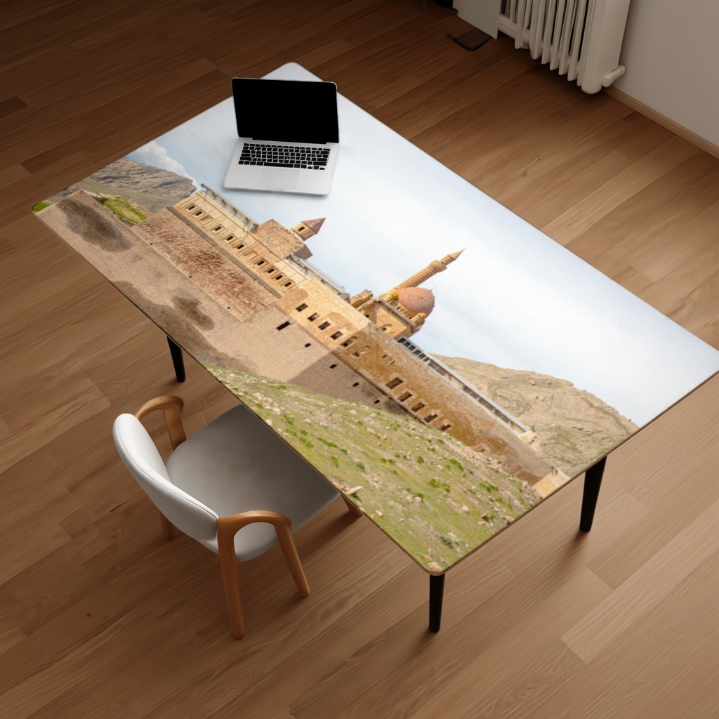 Ishak Pasha Palace  Ottoman Heritage of Eastern Anatolia Desk Pad Görünüm 2